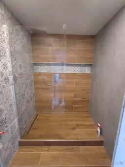 REKONSTRUKCE BYTŮ A DOMU. - 2