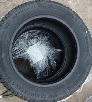 Barum quartaris 5 205/55 R16 celoroční - 2
