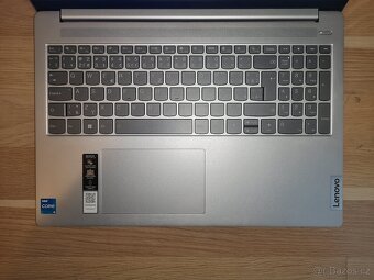 Notebook Lenovo IdeaPad Slim 5 16IRL8 - vada - 2