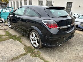Opel Astra GTC - Náhradní díly - 2