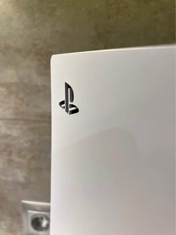PlayStation 5 - 2