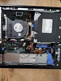 PC DELL OptiPlex 790 SFF - Intel i3, 4 GB RAM, bez HDD - 2