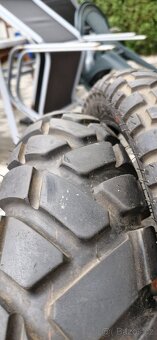 Pneu Metzeler Sahara 140/80 18 a 90/90 21 - 2