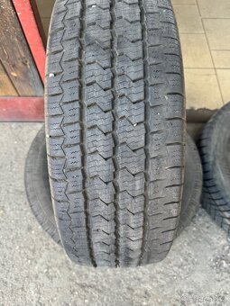 225/65r16C Bridgestone Continental - 2