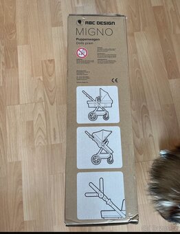 Kočárek pro panenky ABC Design Migno berry 2025 - 2