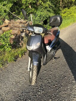 Peugeot tweet 125 - 2