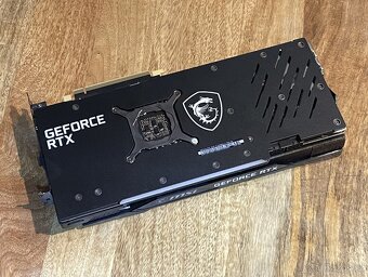 GeForce RTX 3070 Ti GAMING X TRIO 8G - 2