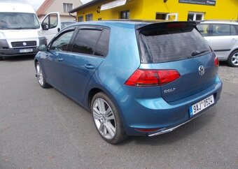 Volkswagen Golf 1,2 TSI 63KW benzín manuál 63 kw - 2