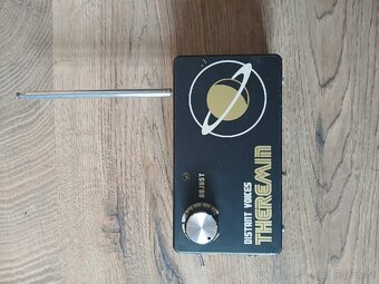 Elektrická kytara Washburn s kombem značky laney - 2