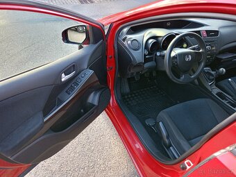 Honda Civic 2012 1.4 107000km - 2