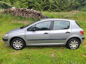 Peugeot 307 r.v. 2001, 1,6 benzin na opravu nebo ND - 2