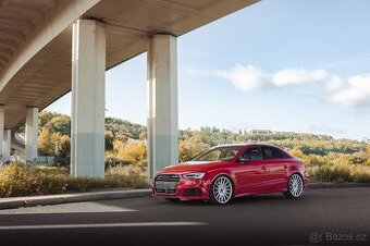 Audi S3 8v 2017 Facelift v Tango Red - 2