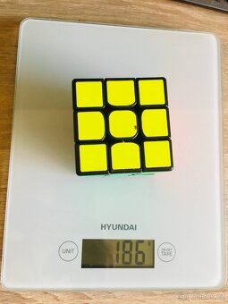 Kuchyňská váha Hyundai - přesnost na 0,1 g + 2 baterky - 2