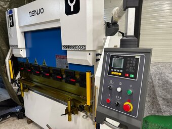 Ohraňovací lis GENUO 30t 1600mm NC - ihned k odběru - 2