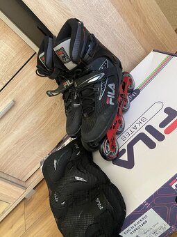 Pánské brusle Fila black/red 44 + chrániče - 2