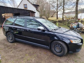 Volvo v50 - 2