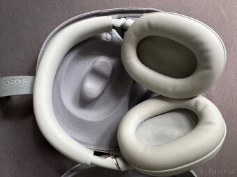 Sony WH-1000XM6 - 2