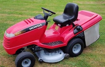 Koupím sekací traktor traktůrek - 2