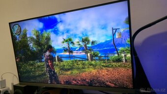 4K Samsung 28 palcu - 2