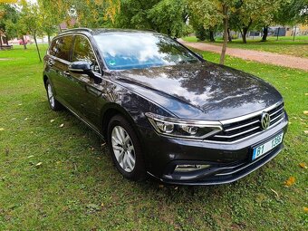 Volkswagen Passat 2,0 TDI 140kw, nezávislé, matrix atd - 2