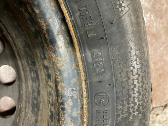 Kola se zánovními zimními pneu Continental 195/65 R15 - 2