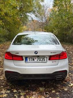 BMW 540i xDrive - 2