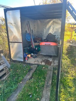 Stavebni bunka, bouda, garaz - 2