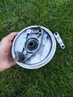 Brzdový štít Jawa pionýr - 2