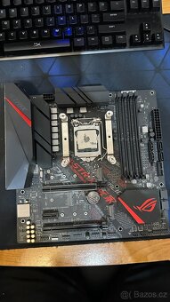 ASUS ROG STRIX B365-G GAMING + i5-9600K (6C/6T) - 2