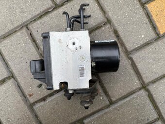 VW Passat B6 ABS/ ESP jednotka 3C0614109P. - 2