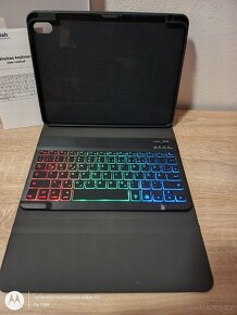 NOVÁ bluetooth klávesnice +pouzdro iPad 10,9' - 2