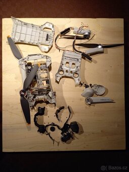 Dron DJI Mini 3 PRO + SERVIS DRONŮ, REPASE BATERIÍ - 2