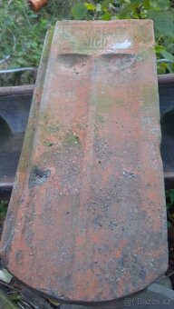 Střešní staré tašky - 2