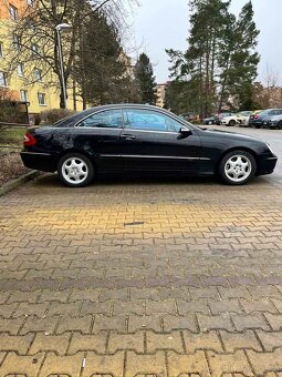 Mercedes-Benz CLK 270 CDI - 2