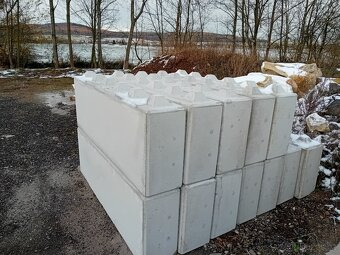 Betonové bloky - 2