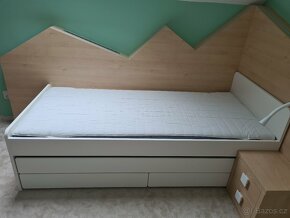Rozkládací postel IKEA SLÄKT s úložným prostorem. 90x200 - 2