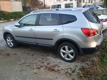 Nissan Qashqai +2 - 2