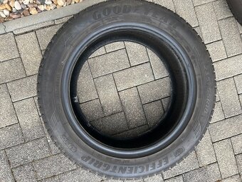 Pneu GOOD YEAR 235 / 55 R18 - 2