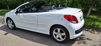 Peugeot 207 CC - 2