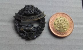 Vojenský odznak Ostrava - Praha 60 let . - 2