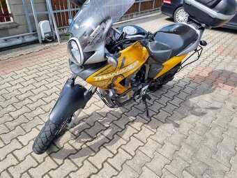 Honda Transalp 750 - 2