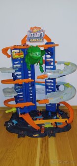 Hot wheels ultimate garage T-Rex - 2