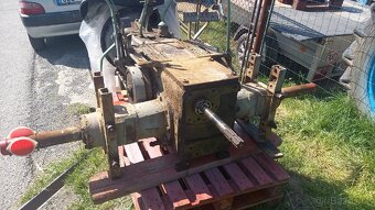 Zetor 25A-převodovka - 2