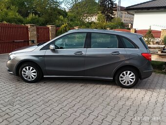 Mercedes Benz B 180 model 2012 - 2