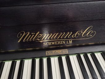 Piano nutzmann & lo schwerin i. M. - 2