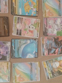 kartičky Pokémonů - 2