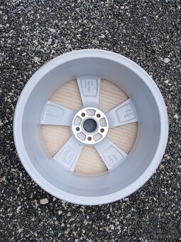 Nový orig alu disk Rapid, Fabia 7J 17" ET46 - 2