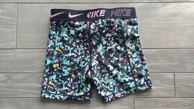 Elastické kraťasy Nike - 2
