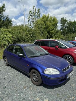 Honda Civic 1.4iA 6G - 2