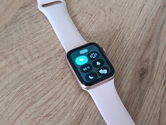 Apple Watch 4 40mm Rose Gold - 2